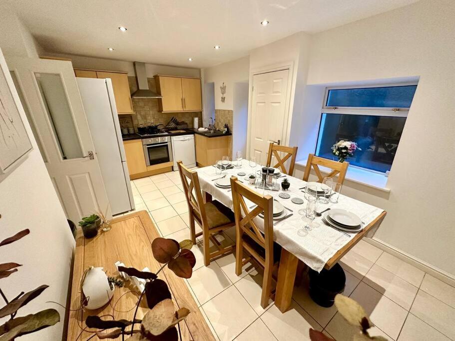 Blaenavon Cottage,Cinema Room,Log Burner מראה חיצוני תמונה