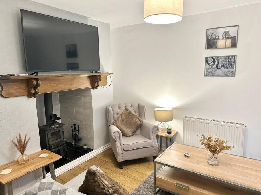 Blaenavon Cottage,Cinema Room,Log Burner מראה חיצוני תמונה